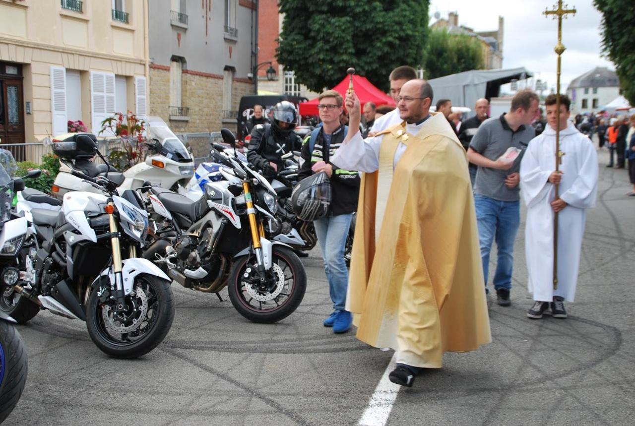 Gite La Volette Moulins-Saint-Hubert Luaran gambar